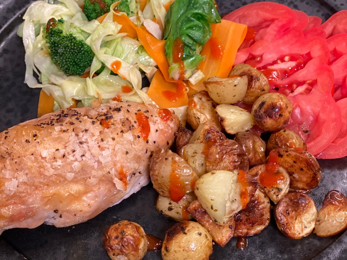 Ovnstegt kylling med små&nbsp;kartofler