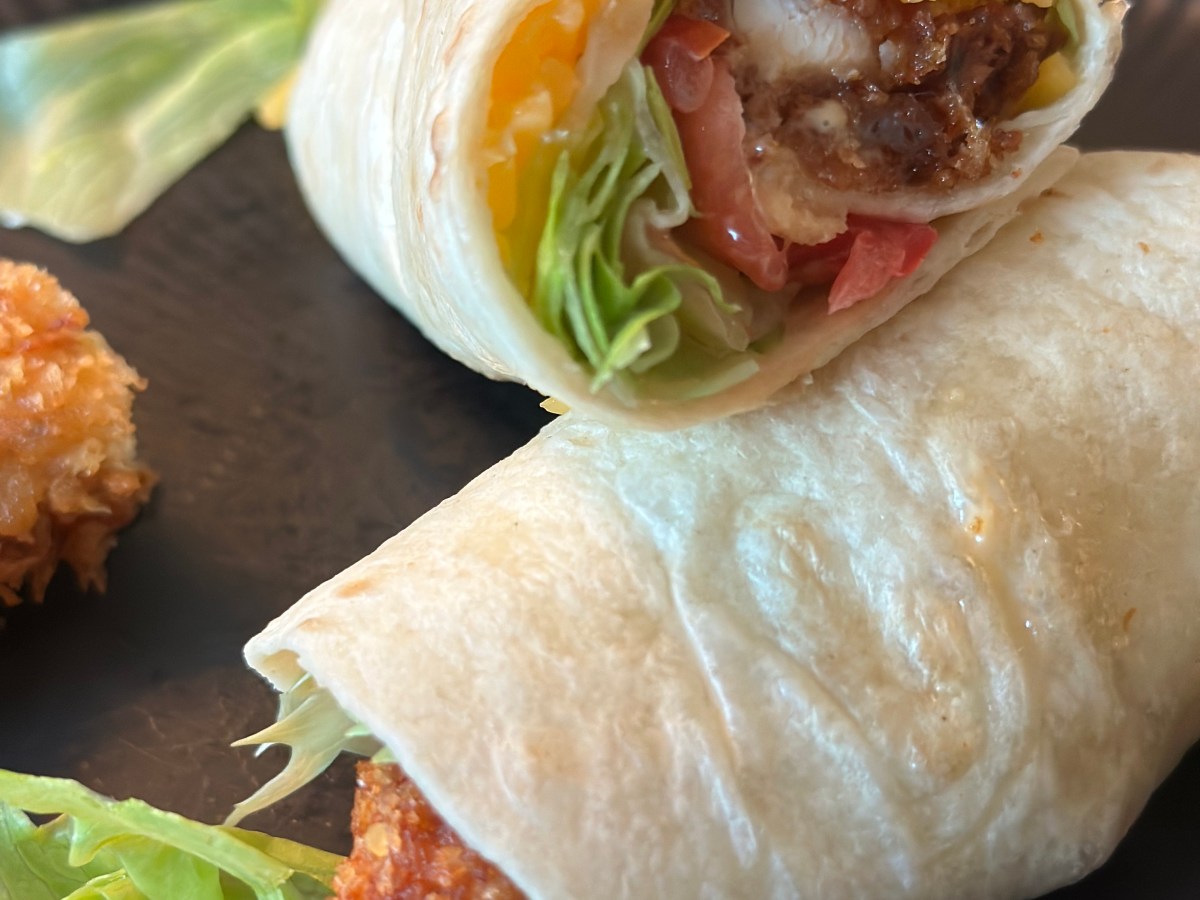 Tortilla med dybtstegt&nbsp;kylling