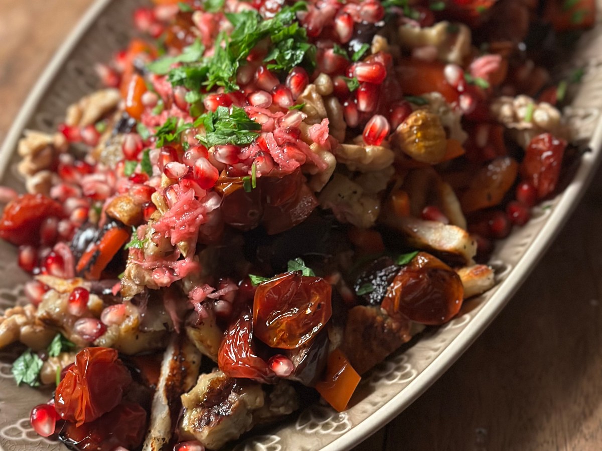 Grillet Aubergine & Peberfrugt&nbsp;Salat