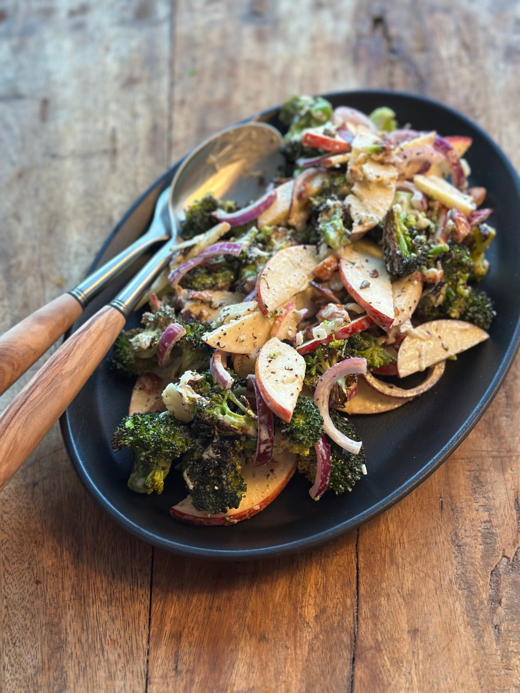 Broccoli æble salat