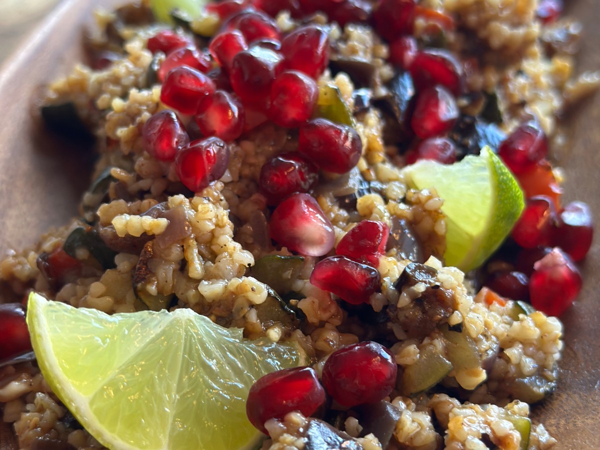 Bulgursalat med zucchini og&nbsp;aubergine