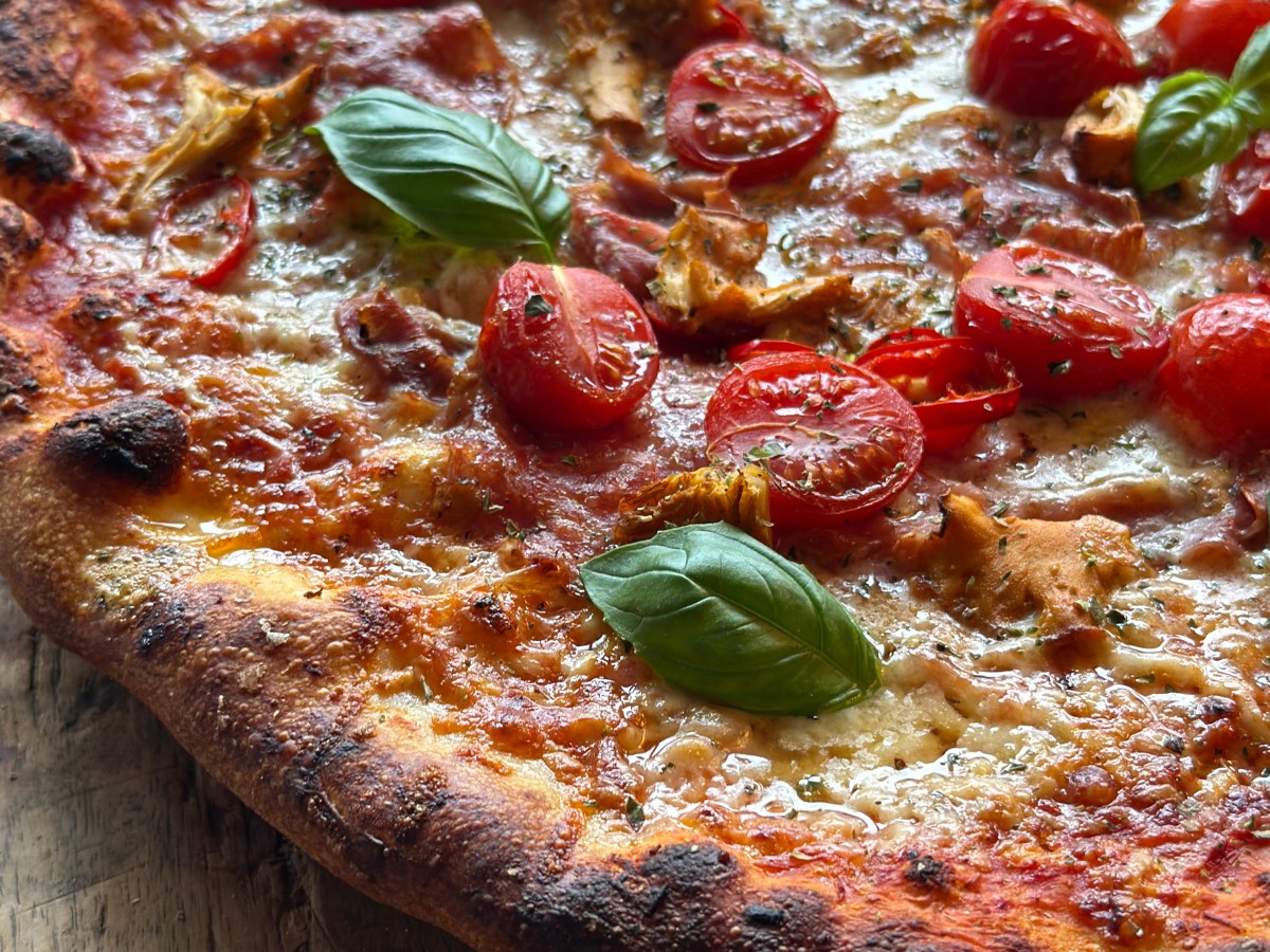 Hjemmelavet Napolitansk Pizza