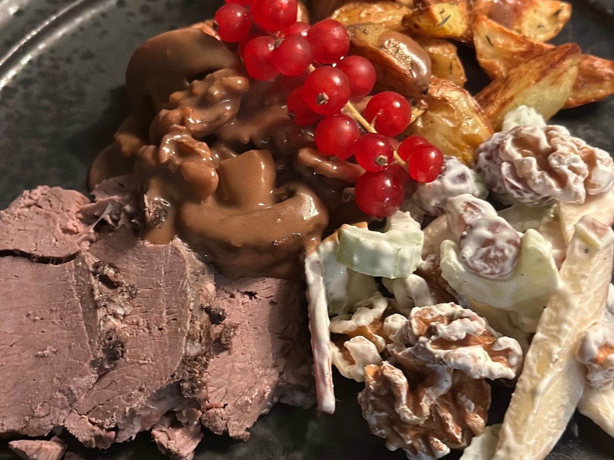 Langtidsstegt dådyr med&nbsp;valnøddesauce